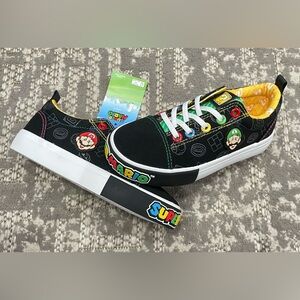 ❤️💚Super Mario Bro. Tennis Shoes❤️💚